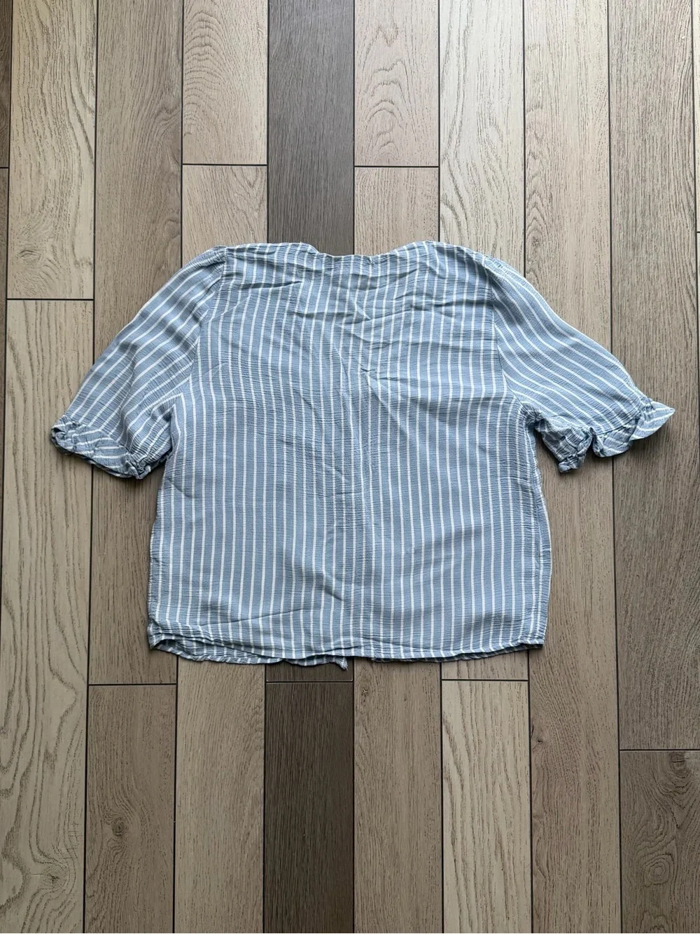 Zara Light Blue and White Striped Button-Front Blouse size M